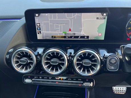 Mercedes-Benz GLA 1.3 GLA180 AMG Line (Premium Plus) 7G-DCT Euro 6 (s/s) 5dr 73