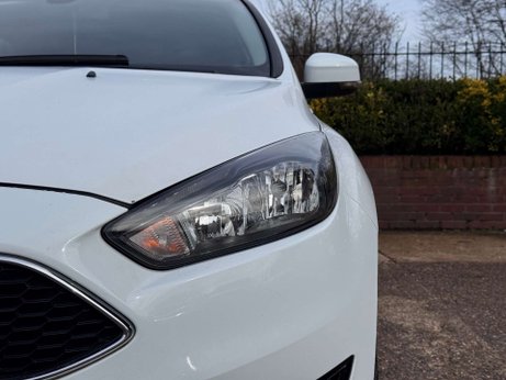 Ford Focus 1.0T EcoBoost Zetec S Euro 6 (s/s) 5dr 1