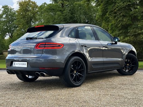 Porsche Macan D S PDK 5