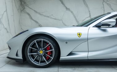 Ferrari 812 GTS 30