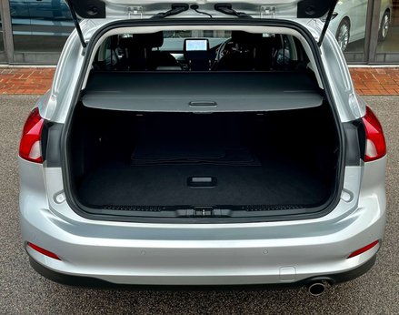 Ford Focus 1.5 Focus Titanium Auto 5dr 72