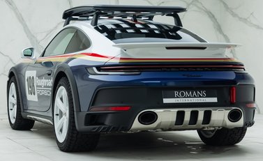 Porsche 911 DAKAR (992) 10