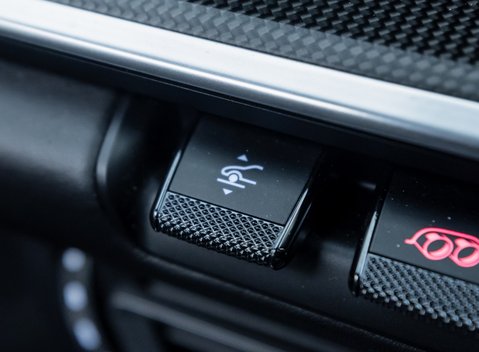 Porsche 911 Targa 4S (992) 27