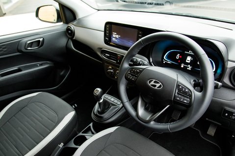 Hyundai i10 ADVANCE 4