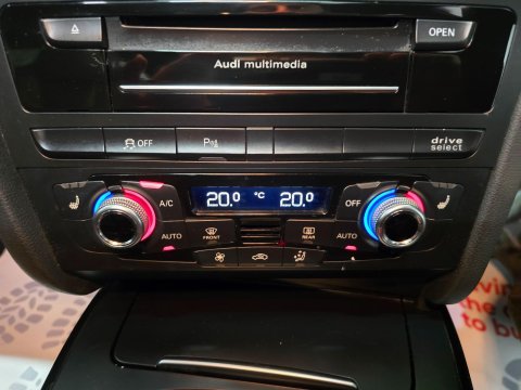 Audi RS4 4.2 FSI V8 S Tronic quattro Euro 5 5dr 30