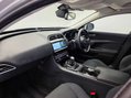 Jaguar XE 2.0 XE SE D 4dr 27
