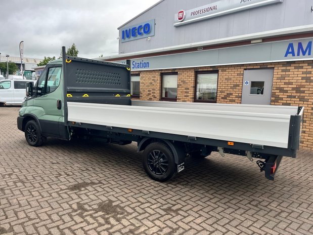 Iveco Daily 2.3 35S16A8 Business Dropside 3750 WB Hi-Matic 5