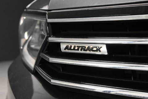 Volkswagen Passat 2.0 Passat Alltrack TDI BlueMotion Technology 4Motion Semi-Auto 4WD 5dr 65