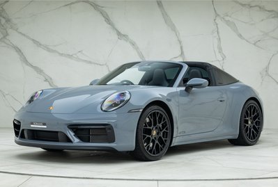Porsche 911 Targa 4 GTS (992)