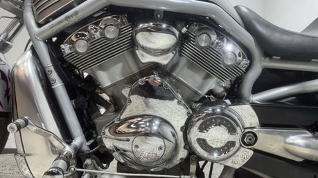 Harley-Davidson V-Rod VRSCA 1100 2002 ONLY 10K MOT MAY 2027 WARRANTY CRUISER BIKE 13