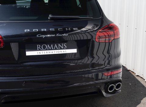 Porsche Cayenne Turbo 25