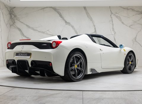 Ferrari 458 Speciale Aperta 8