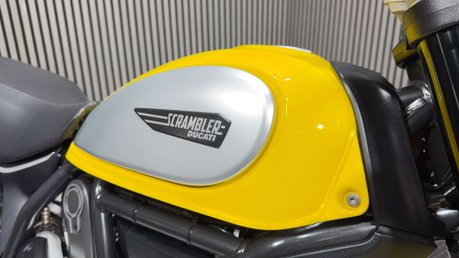 Ducati Scrambler 800 ICON 2016 ONLY 9K LEO VINCE EXHAUST LONG MOT 803CC 31