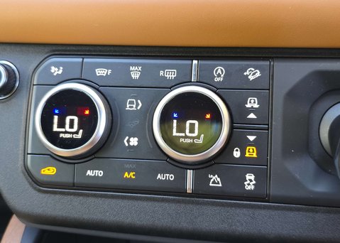 Land Rover Defender 3.0 Defender X MHEV Auto 4WD 5dr 48