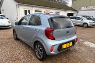 Kia Picanto WAVE. 6 MAIN DEALER SERVICES.. ONLY ONE OWNER.. REVERSING CAMERA.. A/C 7