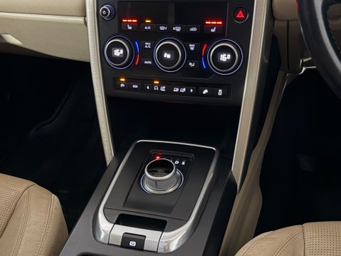 Land Rover Discovery Sport SD4 HSE 16