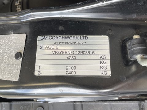 Peugeot Boxer 440 L4H2 LIGHTWEIGHT MINIBUS 17SEATS w/ Telescopic Ramps, AC. ULEZ E6 34