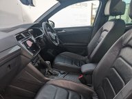 Volkswagen Tiguan R-LINE TDI BMT 4MOTION DSG 15