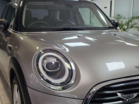 Mini Hatch 1.5 Cooper Classic Steptronic Euro 6 (s/s) 5dr 16