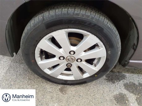Nissan Pixo 1.0 n-tec Hatchback 5dr Petrol Manual Euro 5 (68 ps) 4