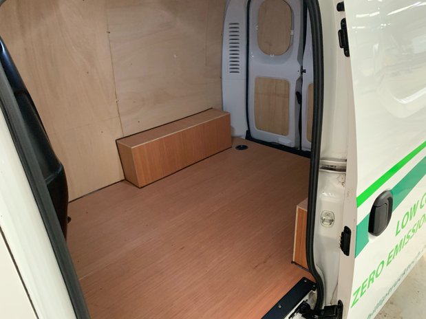 Maxus Deliver 3 BASE P/V 10