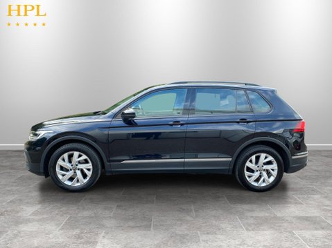 Volkswagen Tiguan 1.5 TSI Life SUV 5dr Petrol DSG Euro 6 (s/s) (150 ps) 4
