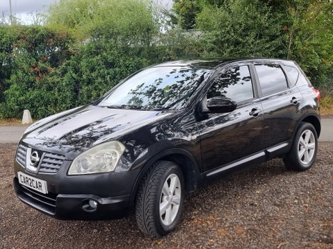 Nissan Qashqai TEKNA Just Serviced New MOT 10
