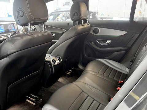 Mercedes-Benz EQC EQC 400 80kWh AMG Line (Premium) SUV 5dr Electric Auto 4MATIC (408 ps) 21