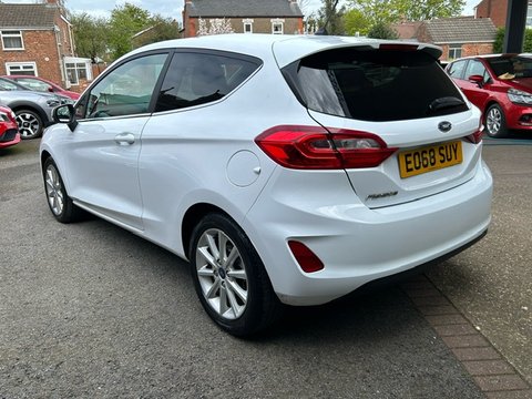 Ford Fiesta TITANIUM 6
