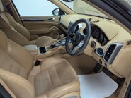 Porsche Cayenne 3.0 Cayenne D Platinum Edition V6 Tiptronic S A 4WD 5dr 30