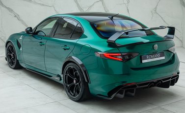 Alfa Romeo Giulia GTAm 12