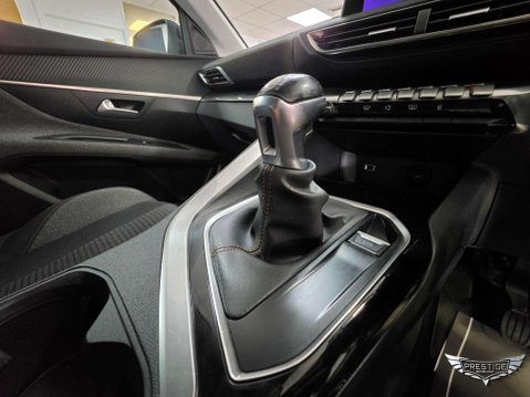 Peugeot 3008 1.2 PureTech Active Euro 6 (s/s) 5dr 32