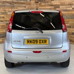 Nissan Note 1.6 16V Tekna Hatchback 5dr Petrol Auto Euro 4 (110 ps) 3