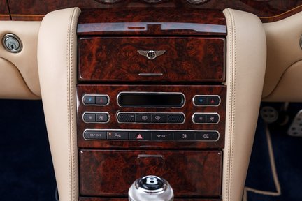 Bentley Brooklands Coupé Centenary Edition 16