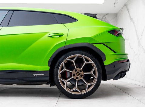 Lamborghini Urus PERFORMANTE 58