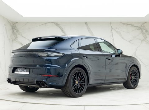 Porsche Cayenne GTS Coupé 7