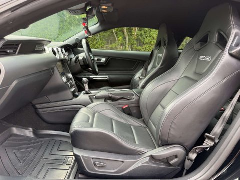 Ford Mustang 5.0 Mustang GT Auto 2dr 30