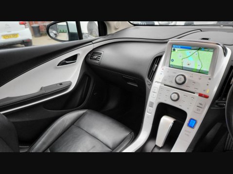 Chevrolet Volt E-REV1 34