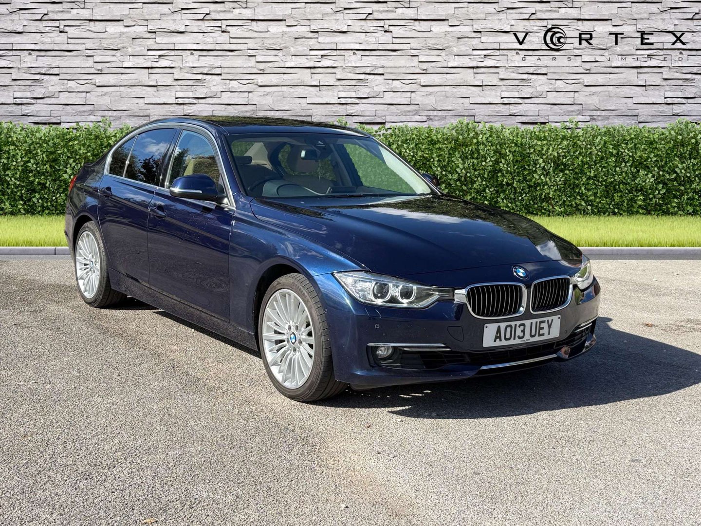 2013 BMW 3 Series