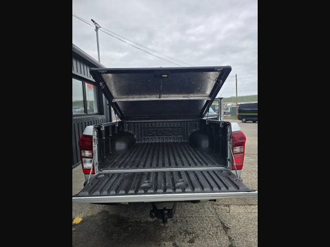 Isuzu D-Max TD UTAH DCB 11