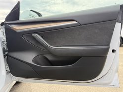 Tesla Model 3 Saloon 4dr Electric Auto RWD (241 bhp) 32