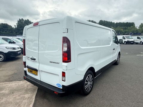 Renault Trafic 2.0 Trafic LL30 Business+ Blue dCi 9