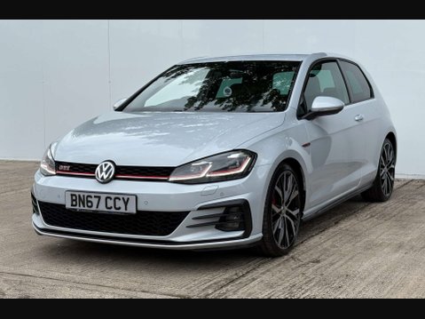 Volkswagen Golf 2.0 Golf GTi Performance TSi Semi-Auto 3dr 34