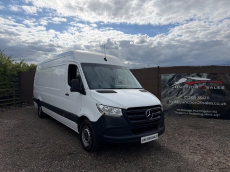 Mercedes-Benz Sprinter 2.0 315 CDI Progressive RWD L3 H2 Euro 6 (s/s) 5dr