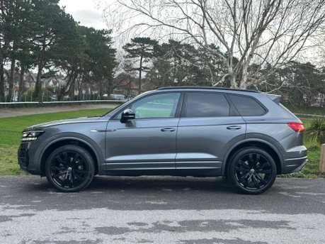 Volkswagen Touareg 3.0 TSI V6 Black Edition Tiptronic 4Motion Euro 6 (s/s) 5dr 