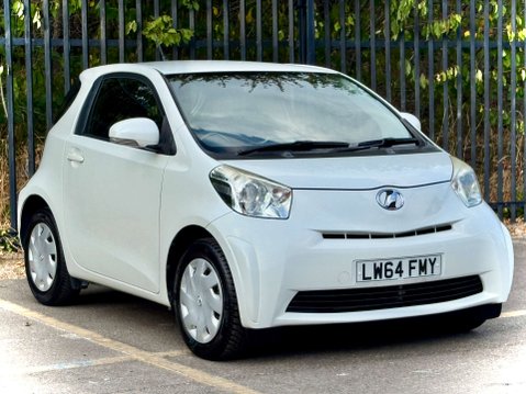 Toyota Iq 1.0 VVT-i Hatchback 3dr Petrol Multidrive Euro 5 (68 ps) 1