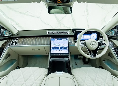 Mercedes-Benz S Class S580 Maybach First Class 31
