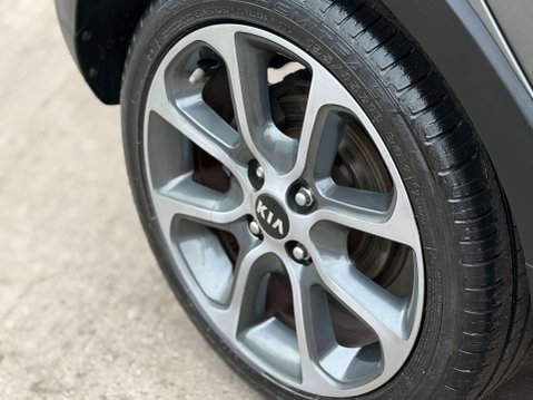 Kia Picanto 1.0 Picanto X-Line 5dr 11