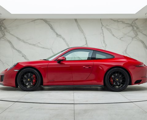 Porsche 911 Carrera 4 GTS (991.2) 
