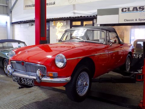 MG MGB MKII ROADSTER 55